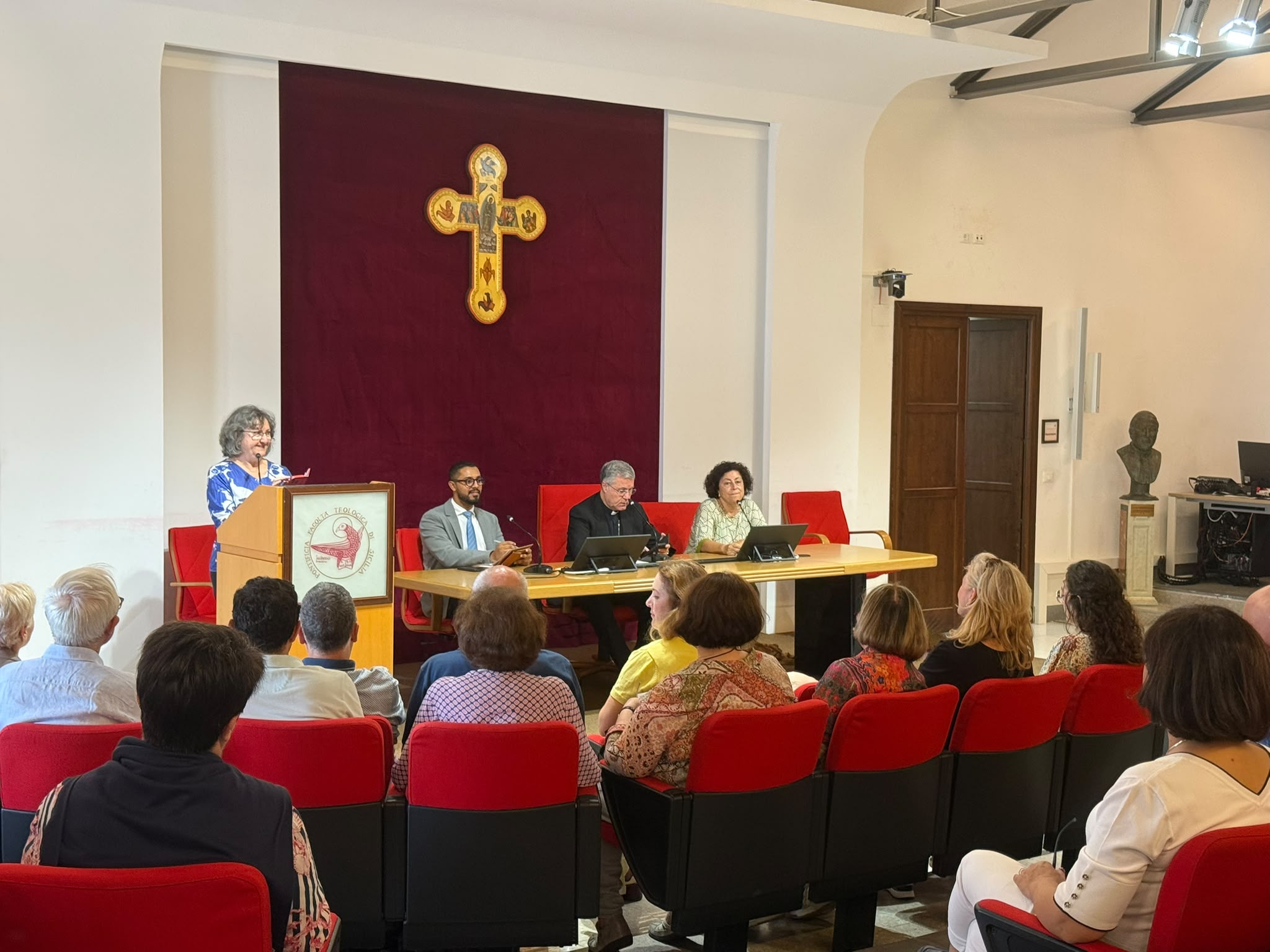 Palermo hosts Mediterranean gathering to build bridges of fraternity